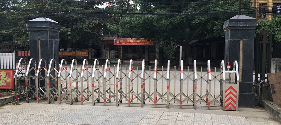 Báo giá thi công cổng xếp tự động Gia Lai - Tấn Minh Phụng