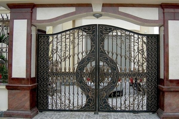 Yên tâm với công nghệ thi công cửa cổng sắt sơn tĩnh điện Quy Nhơn